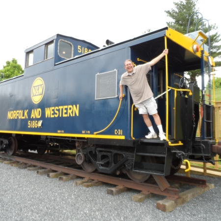 Norfolk & Western Caboose with Tourist Posing